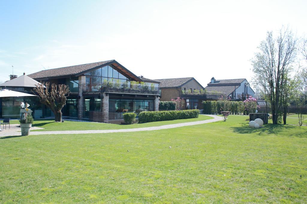 Il Tesoro Living Resort Rodigo 外观 照片